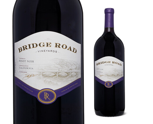Bridge Road Vineyards Pinot Noir